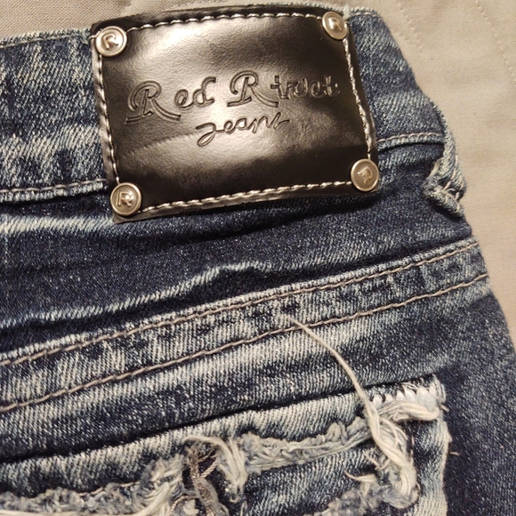 👖Red Rivet Jeans👖 - Picture 6 of 8